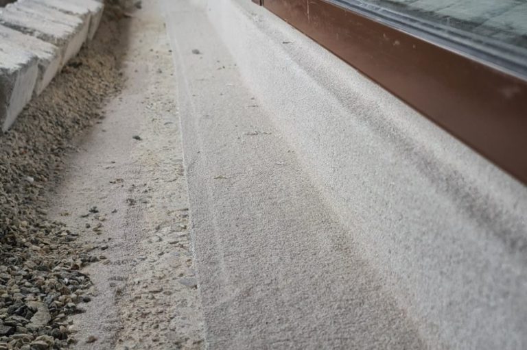 Detailabdichtungen, Balkonbeschichtungen, Terrassenbeschichtungen, Bedachungen, Bitumen, bituminöse Abdichtungen, Sondagen, Sonideröffnungen, Begrünungen, Carports, Langenthal